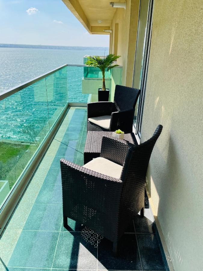 Royal Moonlight Apartment มามายา ภายนอก รูปภาพ